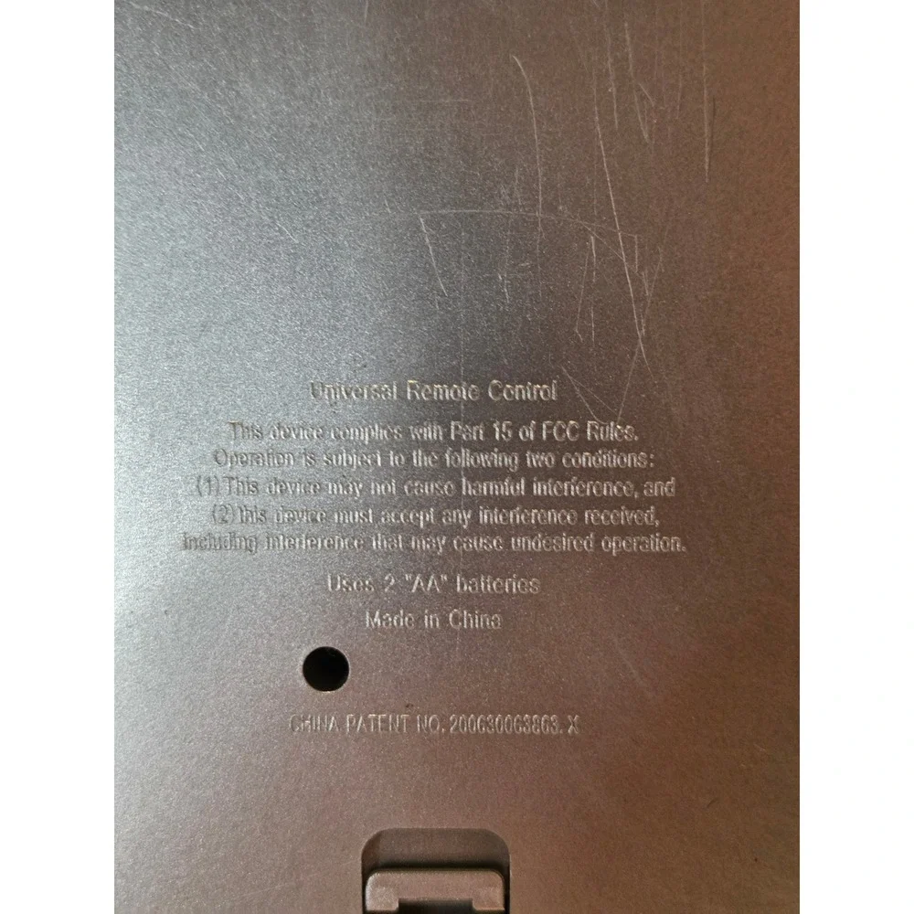Innovage Jumbo Universal Remote Control Silver Large Buttons Easy Use TV DVD VCR